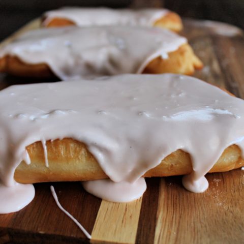 Maple Long Johns! What To Know Before Making These At Home