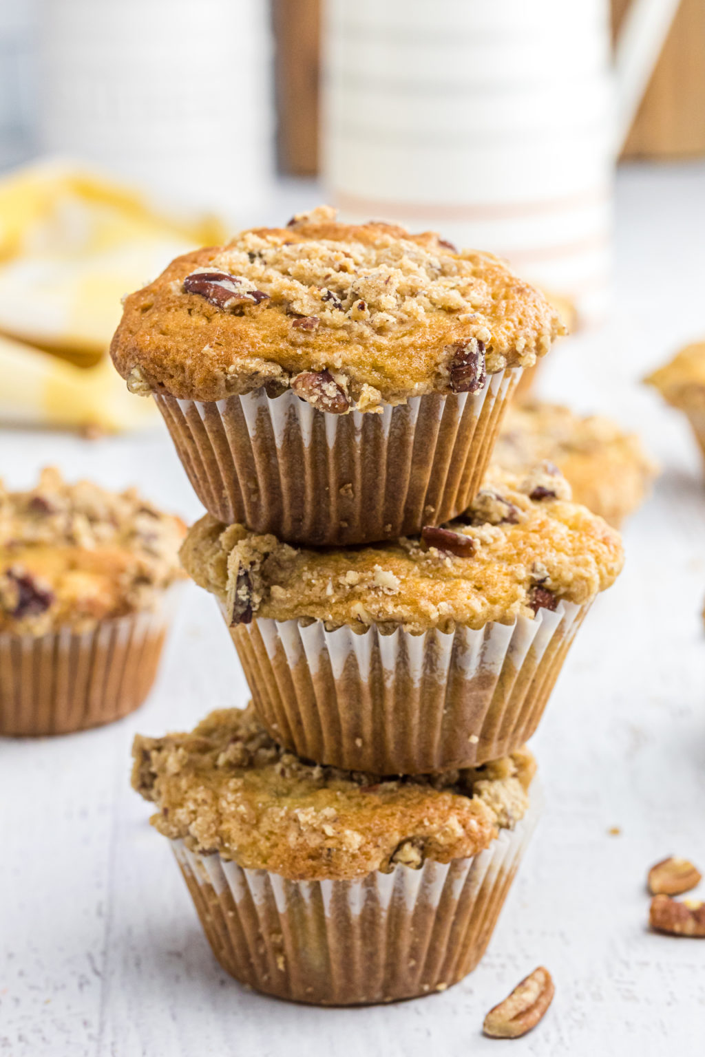 Banana Muffins With Streusel Topping With Streusel Topping | Made It ...