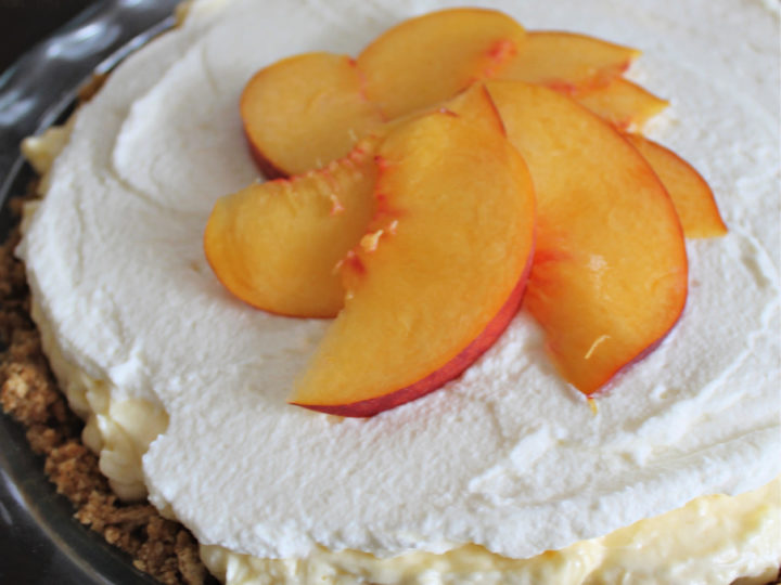 Old-Fashioned Peach Cream Pie: A Fresh and Decadent Bite of Summer - The  Sparrow's Home