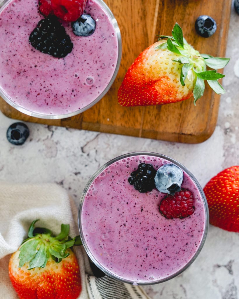 Mixed Berry Smoothie Recipe - Happy Foods Tube