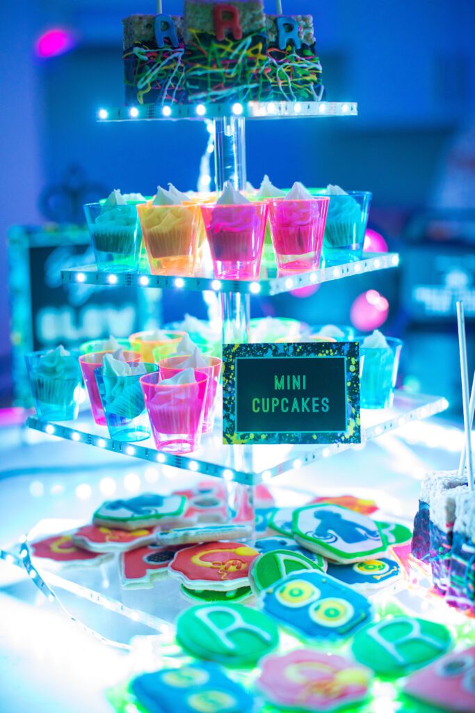 Book an elegant Birthday neon light decoration for your loved one | Mumbai