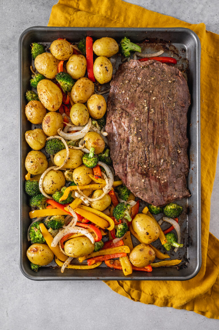 Sheet pan flank steak with veggies